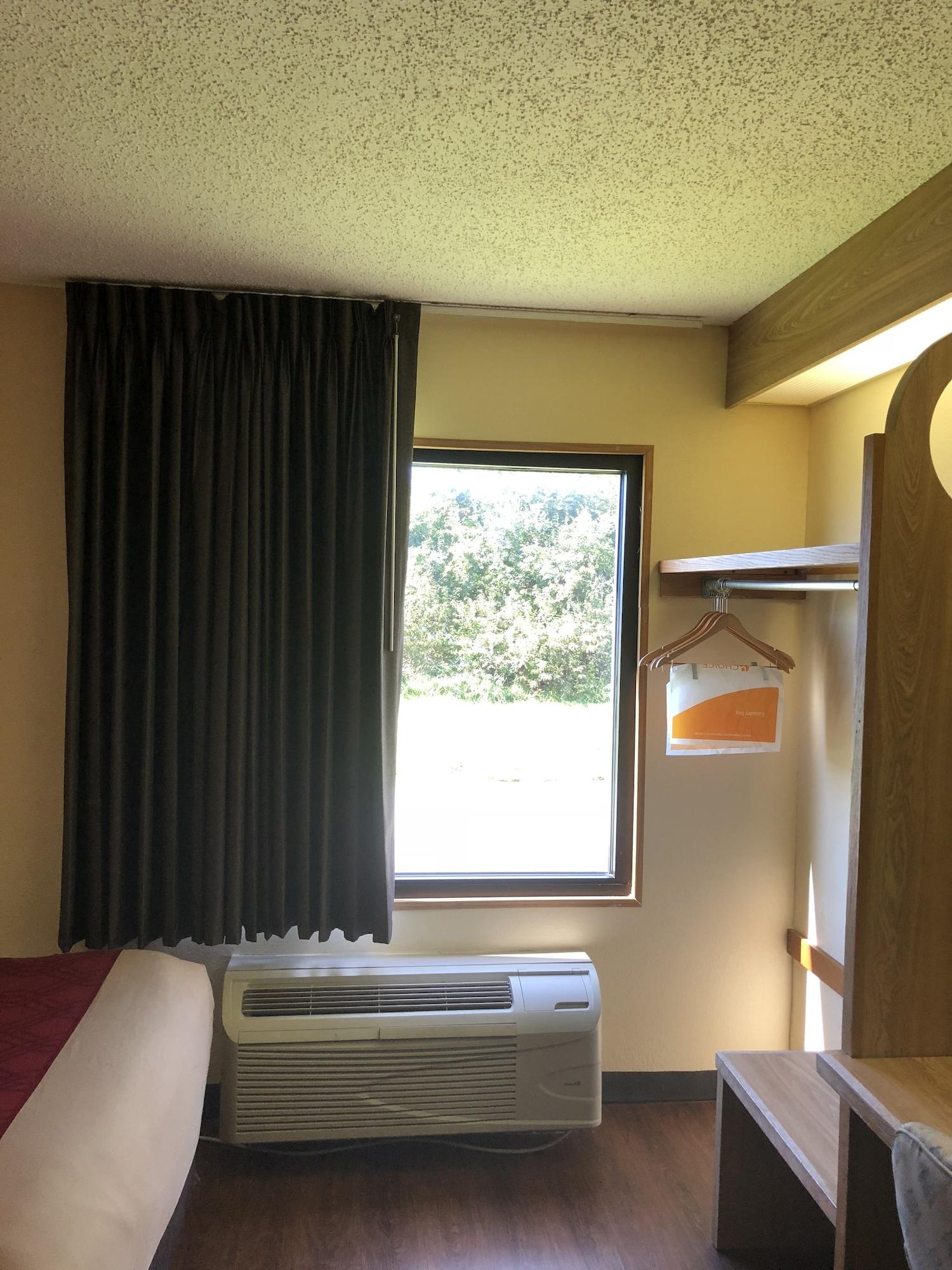 Econo Lodge Лондон Экстерьер фото