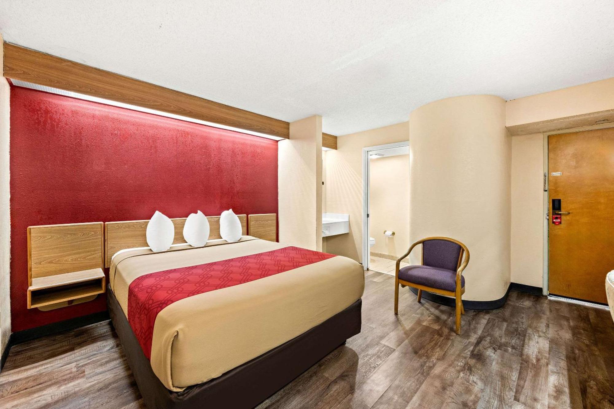 Econo Lodge Лондон Экстерьер фото