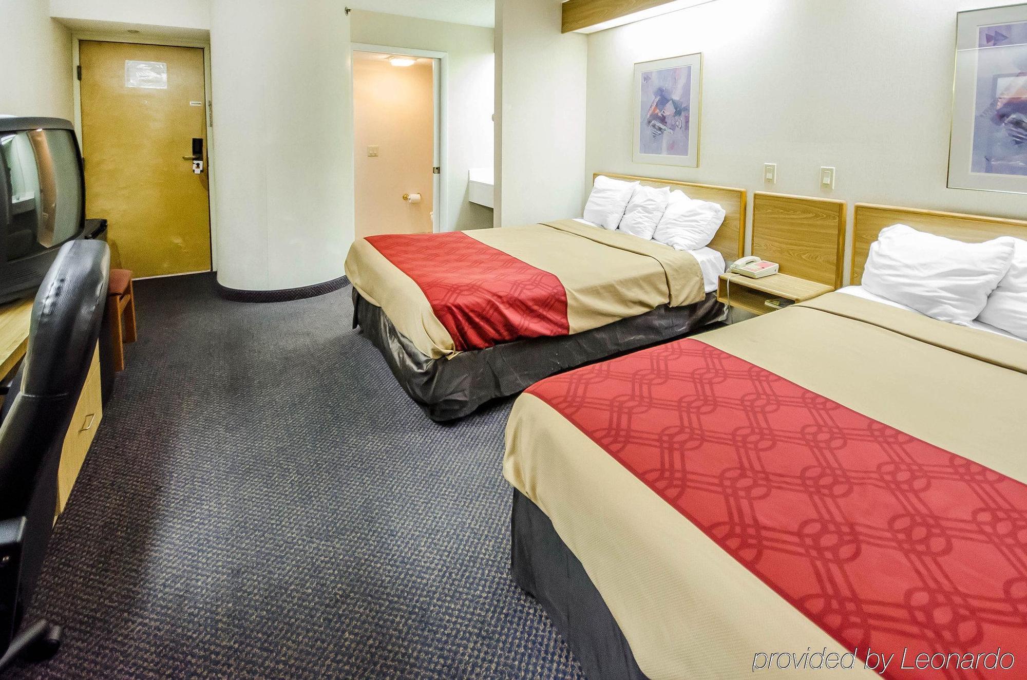 Econo Lodge Лондон Экстерьер фото